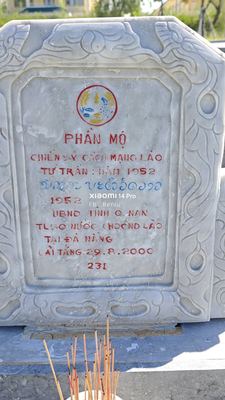 Bia mộ tại Nghĩa trang liệt sĩ Thành phố Tam Kỳ - tỉnh Quảng Nam · ảnh: Be You — liệt sĩ CHIẾN SỸ CÁCH MẠNG LÀO