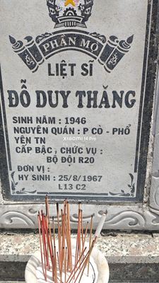 Ảnh bia mộ của liệt sĩ ĐỖ DUY THẮNG