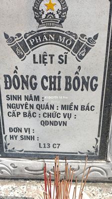 Ảnh bia mộ của liệt sĩ Đồng chí Bỗng
