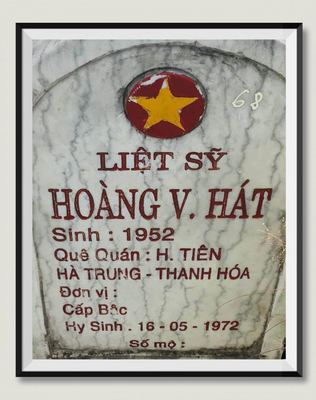 Bia mộ tại Nghĩa trang liệt sĩ Huyện Triệu Phong - tỉnh Quảng Trị · ảnh: Người Thái Bình.VN — liệt sĩ HOÀNG V. HÁT