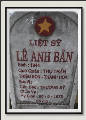 Ảnh bia mộ của liệt sĩ Lê Anh Bân