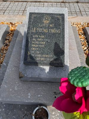 Bia mộ tại NTLS Trà Võ - Thạnh Đức - huyện Gò Dầu - Tây Ninh — liệt sĩ LÊ TRUNG THÔNG