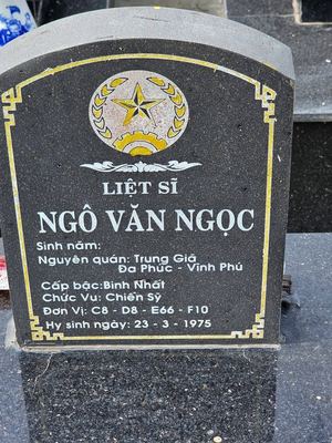 Ảnh bia mộ của liệt sĩ Ngô Văn Ngọc
