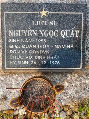 Ảnh bia mộ của liệt sĩ Nguyễn Ngọc Quất