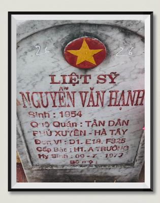 Bia mộ tại Nghĩa trang liệt sĩ Huyện Triệu Phong - tỉnh Quảng Trị · ảnh: Người Thái Bình.VN — liệt sĩ NGUYỄN VĂN HẠNH