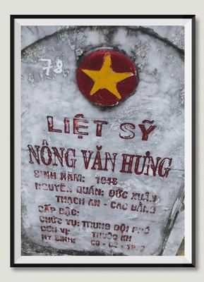 Bia mộ tại Nghĩa trang liệt sĩ Huyện Triệu Phong - tỉnh Quảng Trị · ảnh: Người Thái Bình.VN — liệt sĩ NÔNG VĂN HƯNG