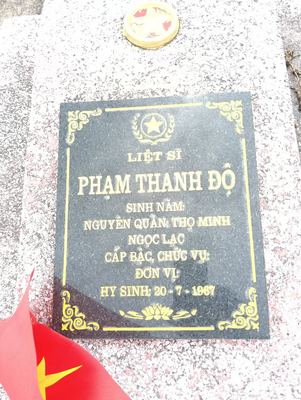 Bia mộ tại xã Hiền ninh - Xã Hiền Ninh - Huyện Quảng Ninh - Quảng Bình · ảnh: FB Nguyễn Hoàng Dương — liệt sĩ Phạm Thanh Độ