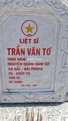 Bia mộ tại Nghĩa trang xã Bình Hải - Xã Bình Hải - Huyện Thăng Bình - Quảng Nam · ảnh: Be You — liệt sĩ Trần Văn Tơ